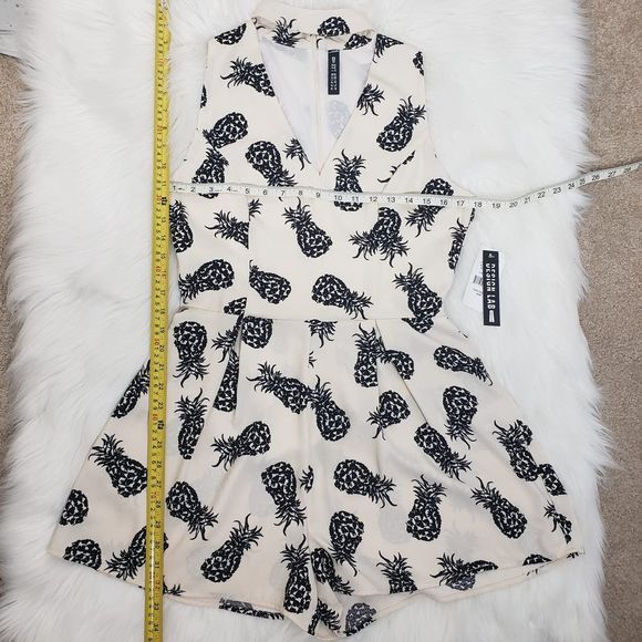 Design Lab Lord & Taylor Pineapple Romper - Picture 5 of 6